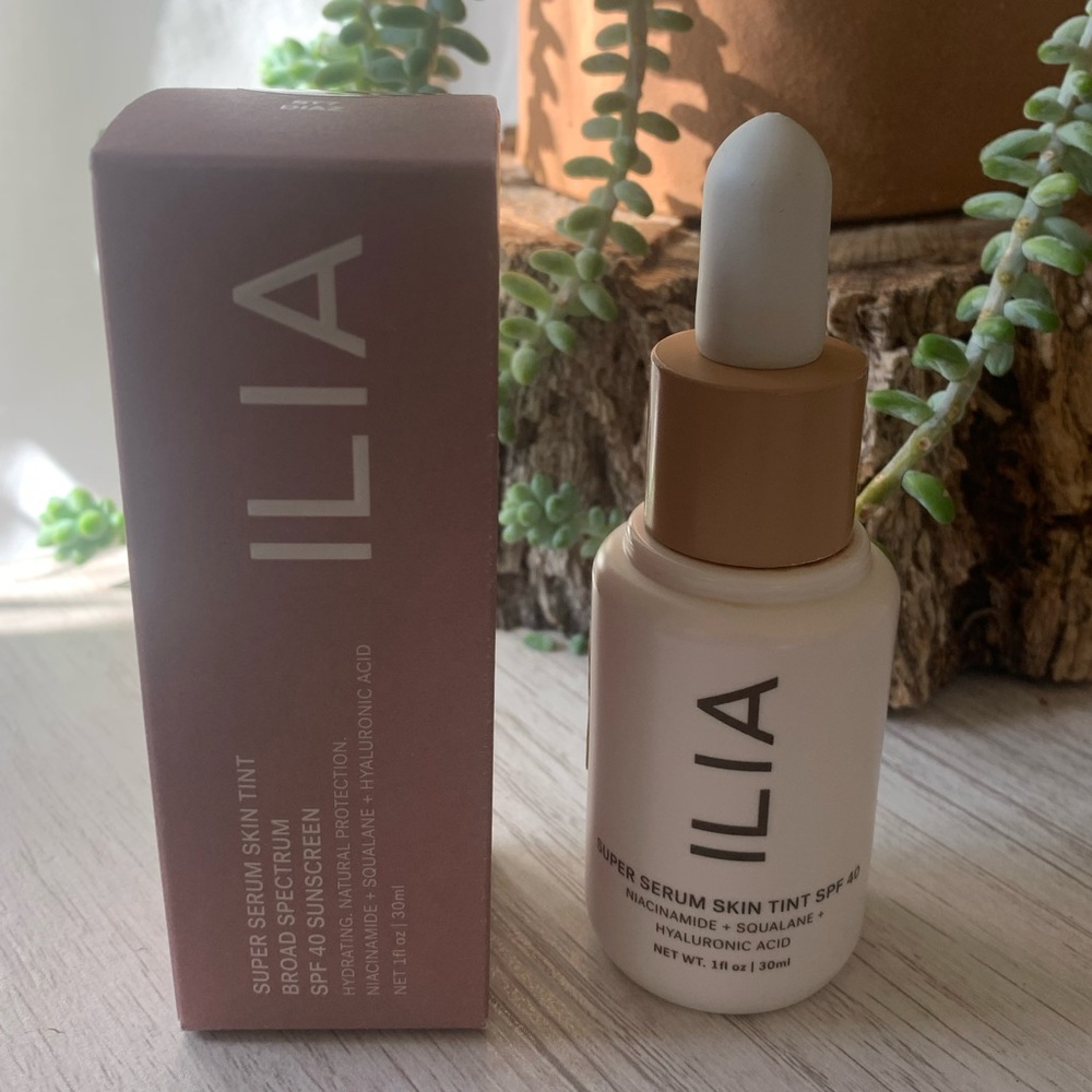 Ilia Super Serum Skin Tint in ST7 Diaz